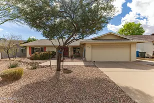 4315 E Kiowa St, Phoenix, AZ 85044 - Photo 1
