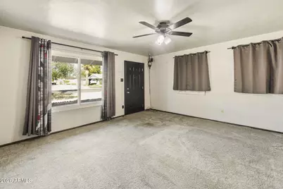 823 E Ironwood Drive, Phoenix, AZ 85020 - Photo 7