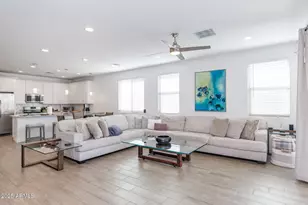 2561 N Casa Grande Ave, Casa Grande, AZ 85122 - Photo 1