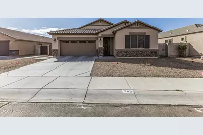 745 W Silver Reef Drive, Casa Grande, AZ 85122 - Photo 1