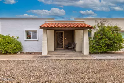 2021 E Tierra Buena Lane #8, Phoenix, AZ 85022 - Photo 1