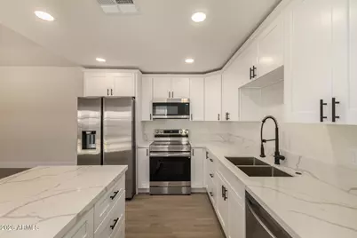 6929 W Monte Vista Road, Phoenix, AZ 85035 - Photo 1