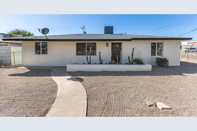 11046 N 18th Drive, Phoenix, AZ 85029 - Photo 1