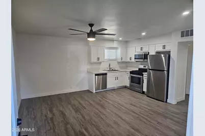 780 W Coolidge Street #Frnt, Phoenix, AZ 85013 - Photo 1