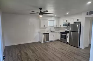 780 W Coolidge St, Phoenix, AZ 85013 - Photo 1