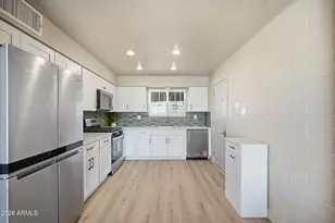 123 W South Mountain Ave, Phoenix, AZ 85041 - Photo 9