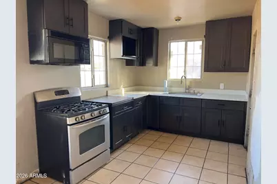 434 N 17th Drive, Phoenix, AZ 85007 - Photo 1