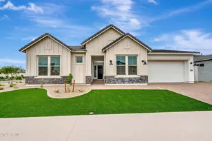1128 W J Waltz Wy, Apache Junction, AZ 85120 - Photo 1