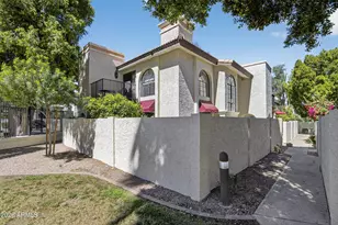 5019 E Siesta Dr, Phoenix, AZ 85044 - Photo 1