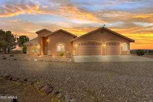 3000 S Pettit Ln, Sierra Vista, AZ 85650 - Photo 1
