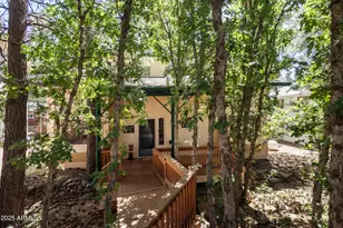 335 Sandia Cir, Munds Park, AZ 86017 - Photo 1