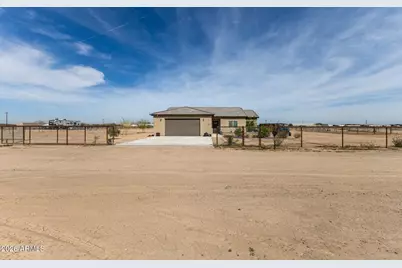 3122 W Gracie Lane, Casa Grande, AZ 85194 - Photo 1
