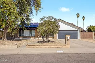 4202 W Aster Dr, Phoenix, AZ 85029 - Photo 1
