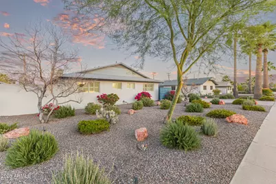 2421 N 68th Street, Scottsdale, AZ 85257 - Photo 1