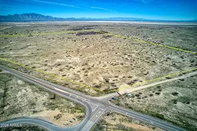 2910 S Haskell Avenue #1, Willcox, AZ 85643 - Photo 1