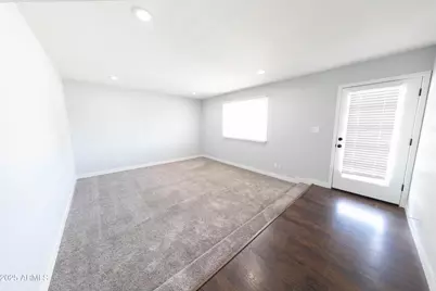 2144 S Los Feliz Drive, Tempe, AZ 85282 - Photo 1