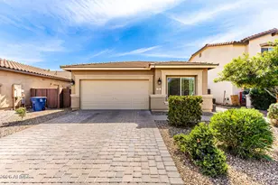 797 W Banyan Ave, Queen Creek, AZ 85140 - Photo 1