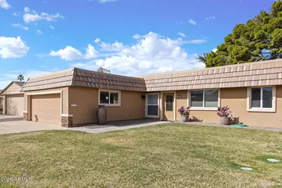 10442 W Prairie Hills Circle, Sun City, AZ 85351 - Photo 1