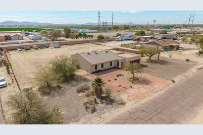 22627 W Magnolia Street, Buckeye, AZ 85326 - Photo 11