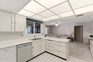 20002 N Palo Verde Dr, Sun City, AZ 85373 - Photo 13