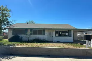 343 W Essex Rd, Kearny, AZ 85137 - Photo 1