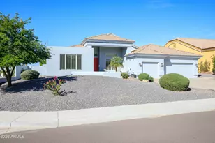 7102 N 20th St, Phoenix, AZ 85020 - Photo 1