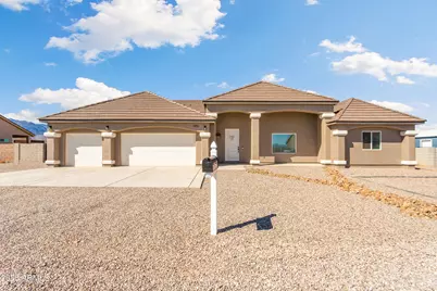 4156 S Lois Lane, Sierra Vista, AZ 85650 - Photo 1