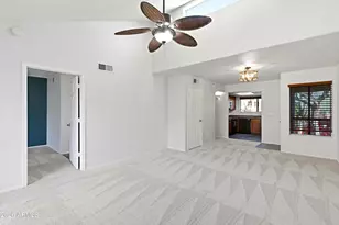 9990 N Scottsdale Rd, Paradise Valley, AZ 85253 - Photo 11