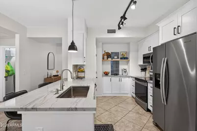 435 W Rio Salado Parkway #204, Tempe, AZ 85281 - Photo 1