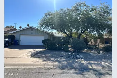 915 E Campus Drive, Tempe, AZ 85282 - Photo 1