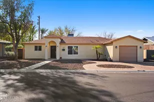 1039 E Montebello Ave, Phoenix, AZ 85014 - Photo 1