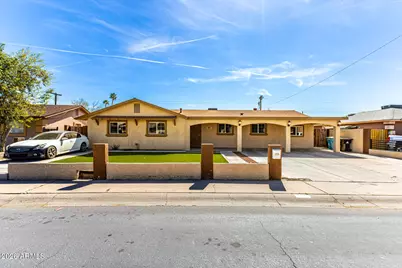 5639 W Meadowbrook Avenue, Phoenix, AZ 85031 - Photo 1