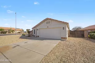 3101 W Abraham Ln, Phoenix, AZ 85027 - Photo 1