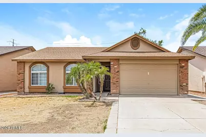 986 S Wanda Drive, Gilbert, AZ 85296 - Photo 1