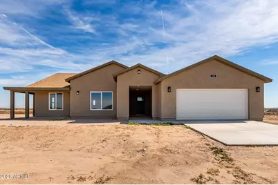 135 N 386th Lane, Tonopah, AZ 85354 - Photo 1