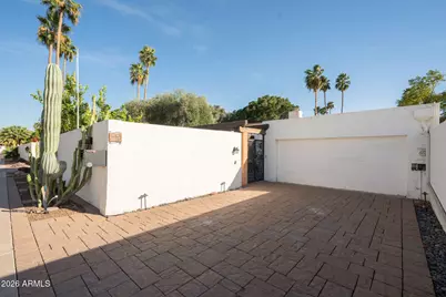 3015 E Weldon Avenue, Phoenix, AZ 85016 - Photo 1