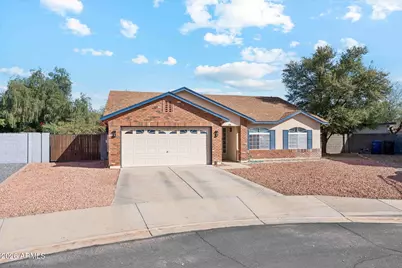 535 N Bailey Circle, Mesa, AZ 85207 - Photo 1