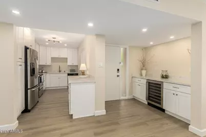 3655 N 5th Avenue #115, Phoenix, AZ 85013 - Photo 1