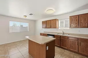 7221 S 37th Dr, Phoenix, AZ 85041 - Photo 25