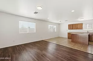 7221 S 37th Dr, Phoenix, AZ 85041 - Photo 17