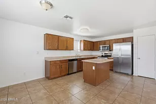 7221 S 37th Dr, Phoenix, AZ 85041 - Photo 19