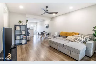 1449 E Highland Avenue #25, Phoenix, AZ 85014 - Photo 1