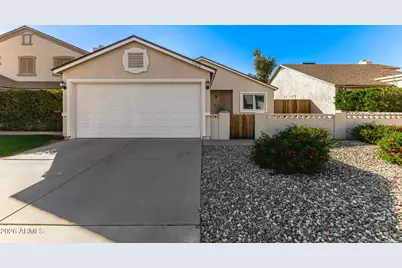 10016 N 65th Lane, Glendale, AZ 85302 - Photo 1
