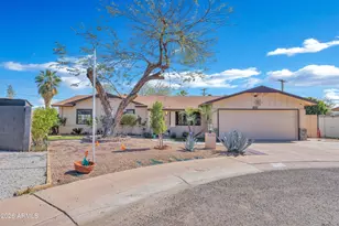4007 W Solar Dr, Phoenix, AZ 85051 - Photo 1