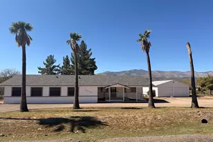 33400 S Melanie Ln, Black Canyon City, AZ 85324 - Photo 1