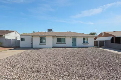 3025 N 37th Drive, Phoenix, AZ 85019 - Photo 1