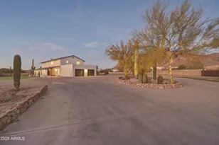 661 N Al Sieber Rd, Apache Junction, AZ 85119 - Photo 1