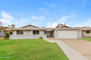 7249 N 30th Ln, Phoenix, AZ 85051 - Photo 1
