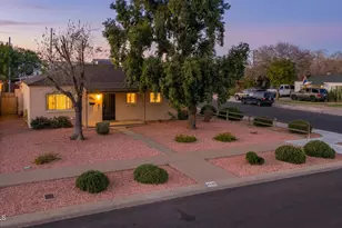 4246 N 2nd Dr, Phoenix, AZ 85013 - Photo 1