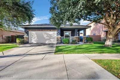 4270 E Washington Court, Gilbert, AZ 85234 - Photo 1
